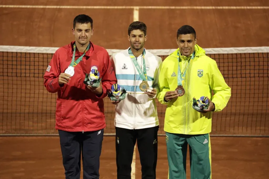 Barrios suma dos medallas de plata panamericanas en singles masculino. | Foto: Photosport / Santiago 2023