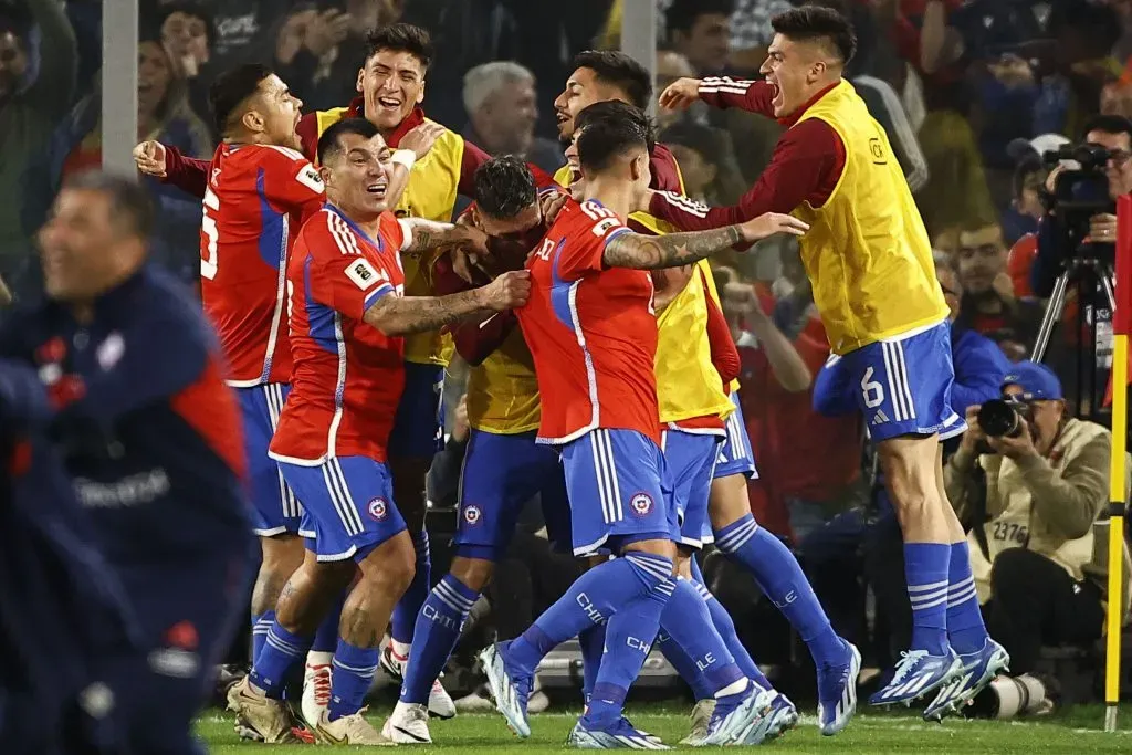 Chile en su último partido como local derrotó por 2-0 a Perú. Imagen: Photosport.