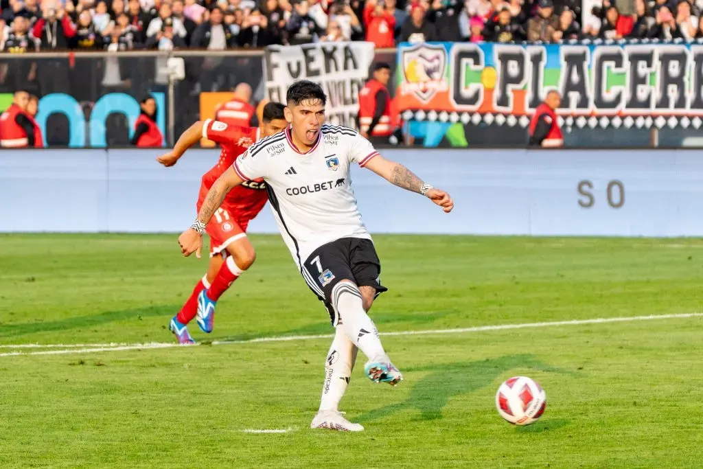 Carlos Palacios anotó el 2-0 definitivo desde el punto penal. | Foto: Guillermo Salazar.