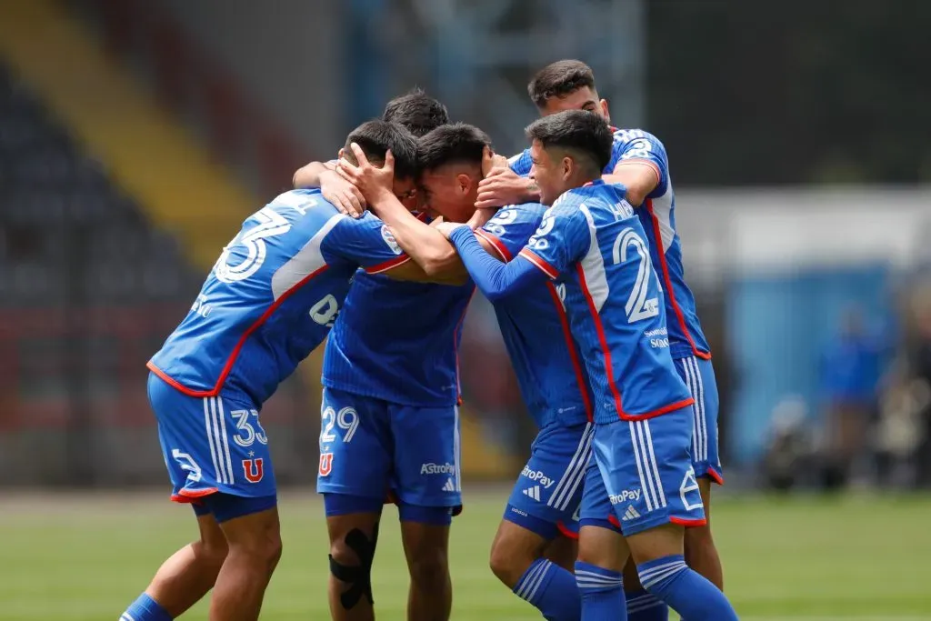 Los jugadores jóvenes le ponen alegría a Universidad de Chile | Foto: Prensa U. de Chile