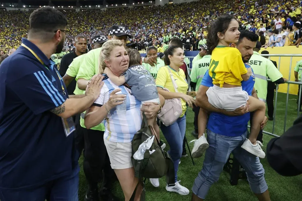 Duros incidentes se provocaron en las galerías del Maracaná