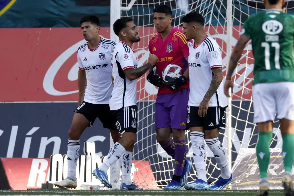 Colo Colo es serio candidato al título tras victoria contra Audax, pero debe ser local en una mermada cancha del estadio Monumental.