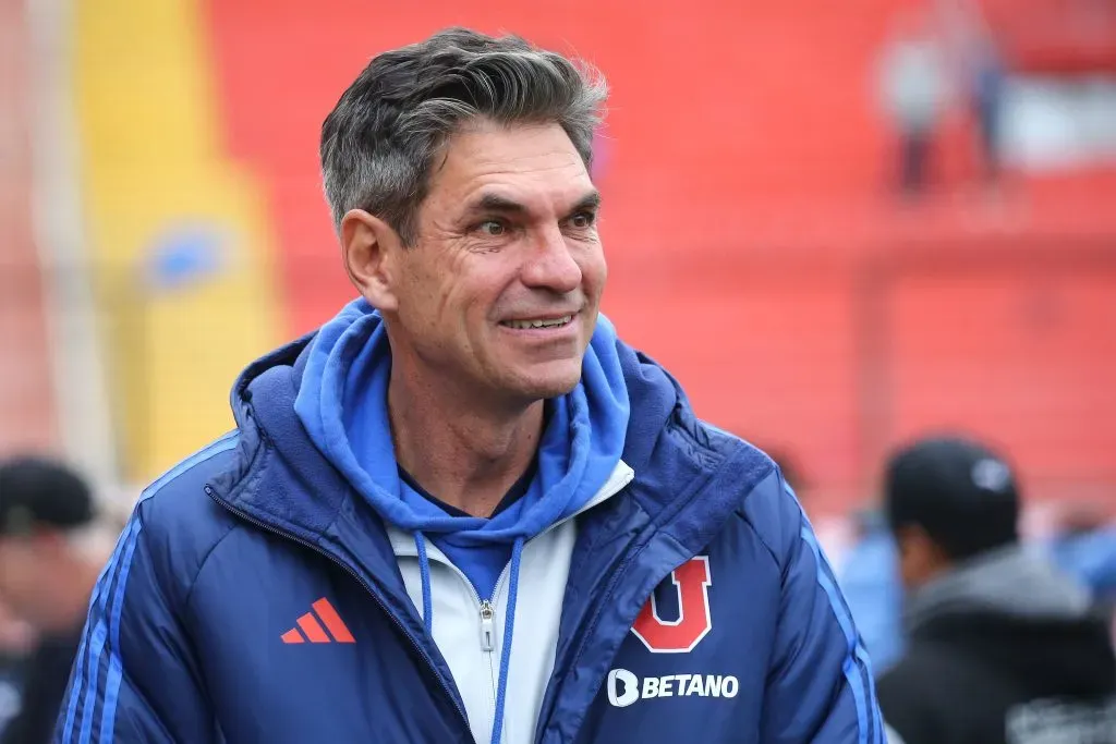 Pellegrino deja terremoto interno en la U antes del partido contra Cobresal.