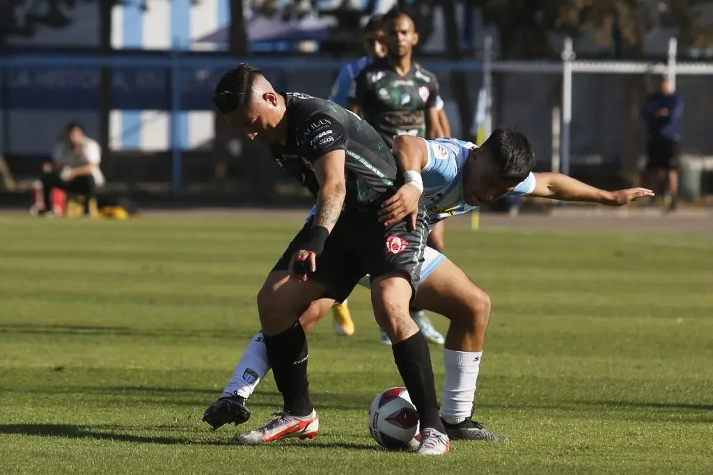 Deportes Copiapó y Magallanes viven una jornada clave en la lucha por evitar el descenso. Foto: Photosport.