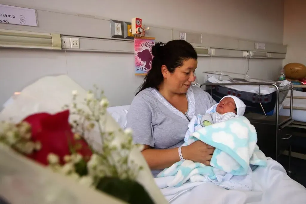 El “Bono por Hijo” se le otorga a todas las madres chilenas que cumplan los requisitos. (Foto: Javier Salvo-Aton)