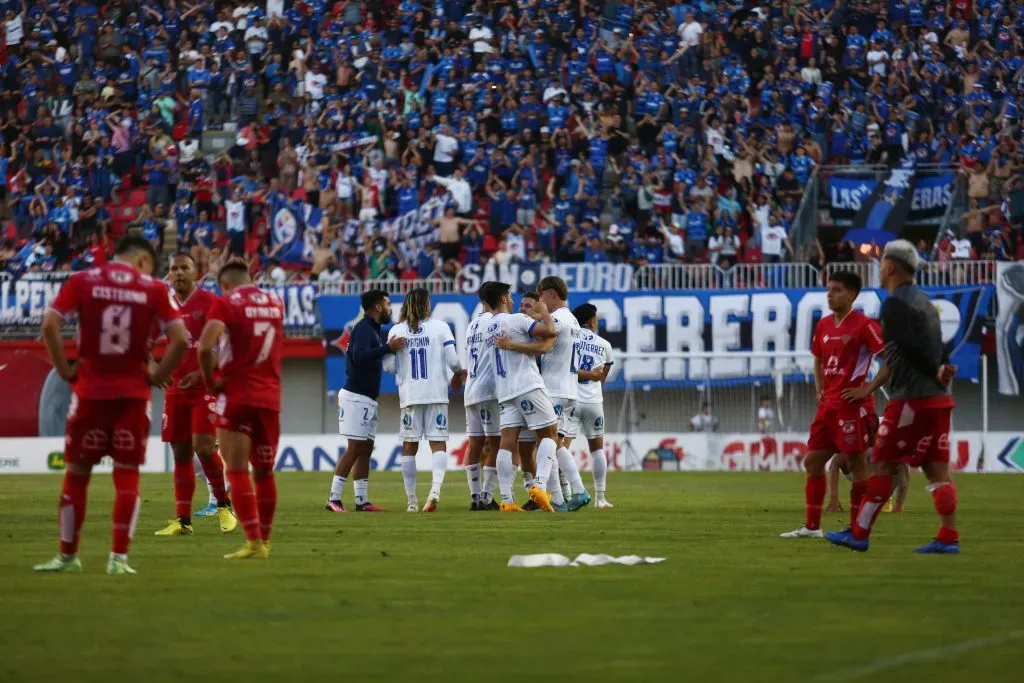 Ñublense perdió ante Huachipato y críticas a Caputto.