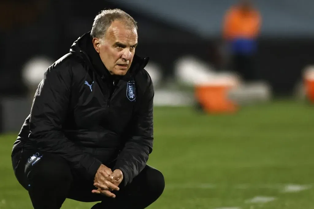 Bielsa en plan mejorar los clubes uruguayos.