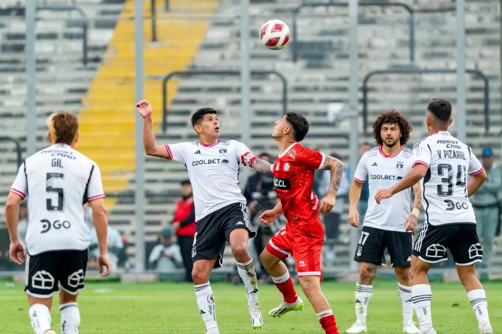 Pavez volverá a ser titular con Colo Colo ante Curicó Unido. | Foto: Guille Salazar / RedGol