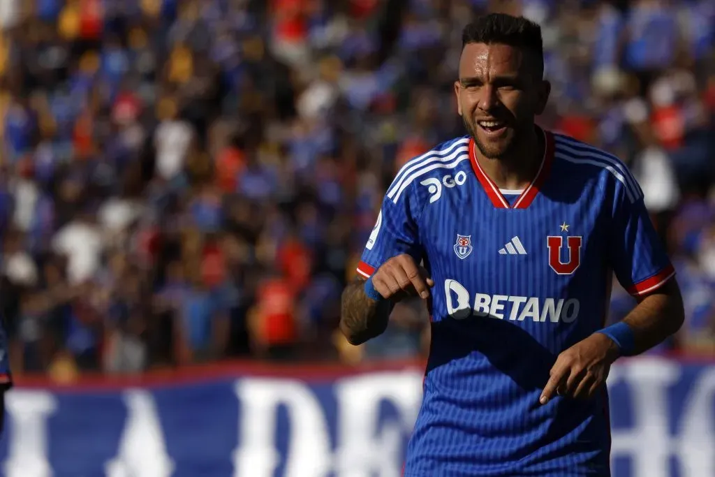 Matías Zaldivia regresa a la formación titular de Universidad de Chile. Foto: Andres Pina/Photosport