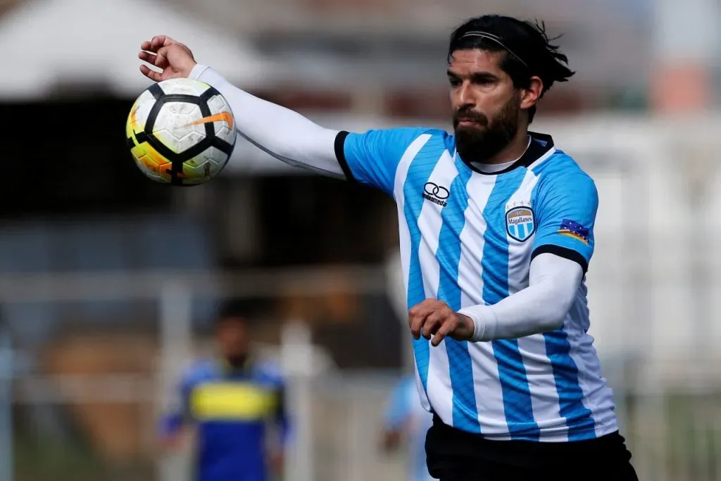 El “Loco” Abreu tuvo paso por Chile entre 2016 y 2018 (Photosport)