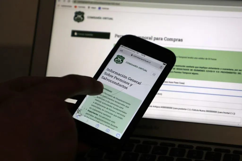 Realizar la primera parte del trámite en la comisaría virtual ayudará a disminuir los tiempos de espera en las comisarías físicas (Foto: Javier Salvo-Aton)
