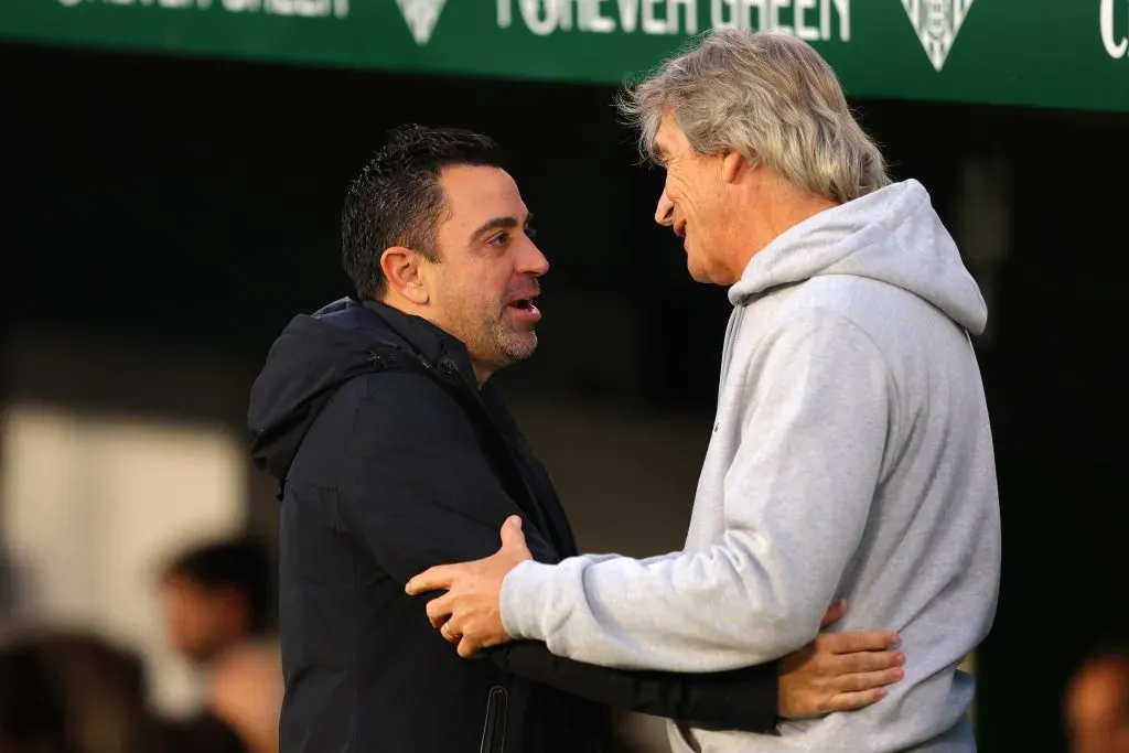 Pellegrini saludó a Xavi en el duelo entre el Betis y el Barcelona | Getty Images