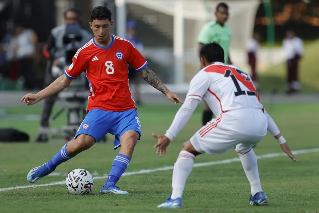 César Pérez fue muy autocrítico tras la derrota de Chile ante Perú en el Preolímpico. Foto: Photosport.