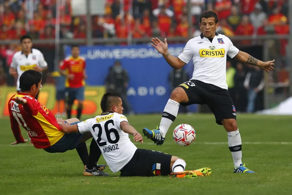 Emiliano Vecchio tuvo una actuación que le costó miles de críticas. Años después revelaría que fue a propósito. Foto: Photosport.