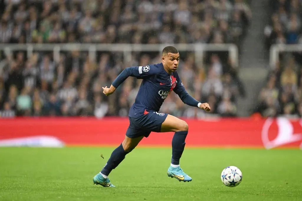 Kylian Mbappé se irá del PSG en calidad de libre y sin dejar un solo euro al club. | Foto: Getty Images.