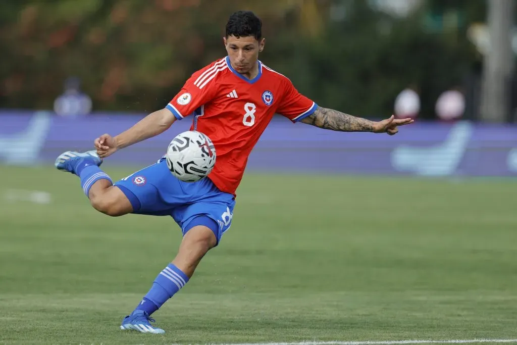 César Pérez con La Roja Sub 23 en el Preolímpico.