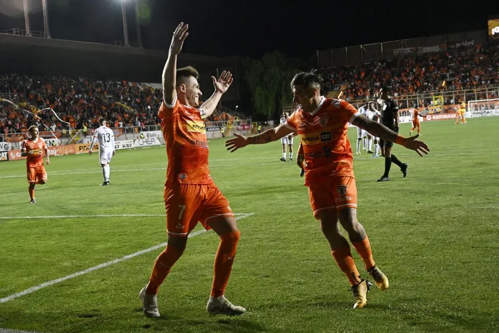 Cobreloa alcanzó la victoria en los descuentos del partido. Foto: Pedro Tapia/Photosport