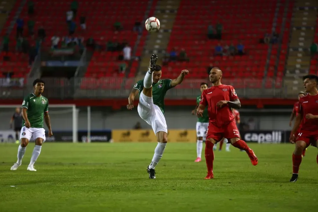 Audax fue una ingrata visita para Ñublense | Photosport