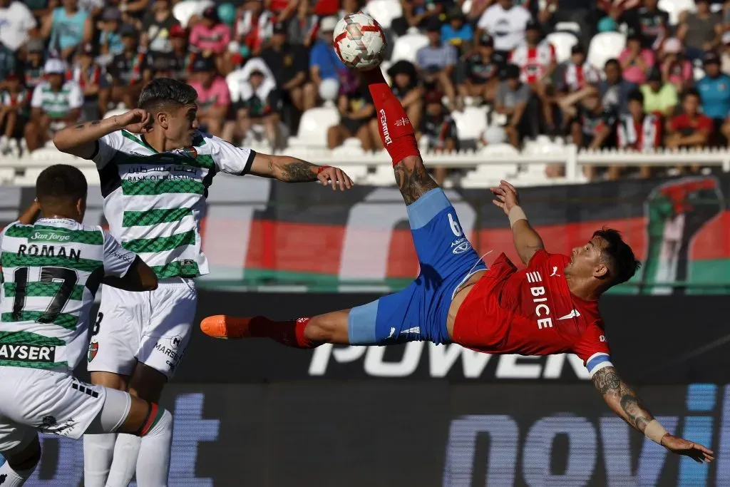 Universidad Católica venció a Palestino por 2-0 | Photosport