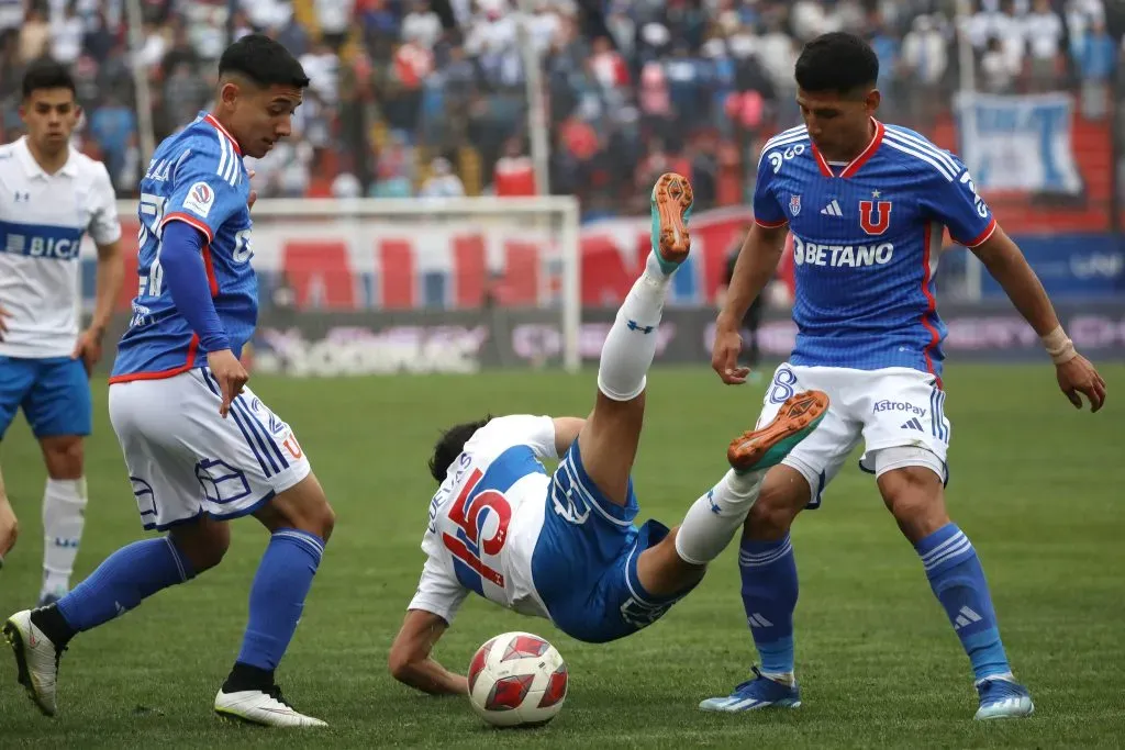 Mauricio Morales no seguirá en la U y nuevamente parte a préstamo. Foto: Photosport.