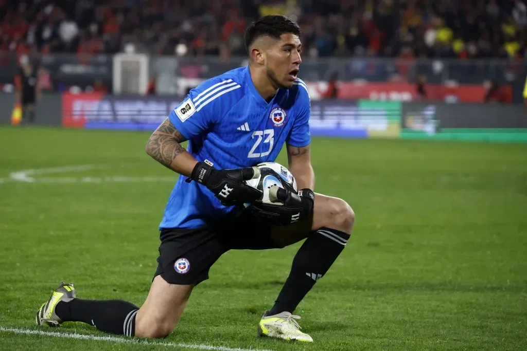 Brayan Cortés no sumó minutos luego de haber sido el arquero titular de Chile en la era de Eduardo Berizzo. Foto: Photosport.