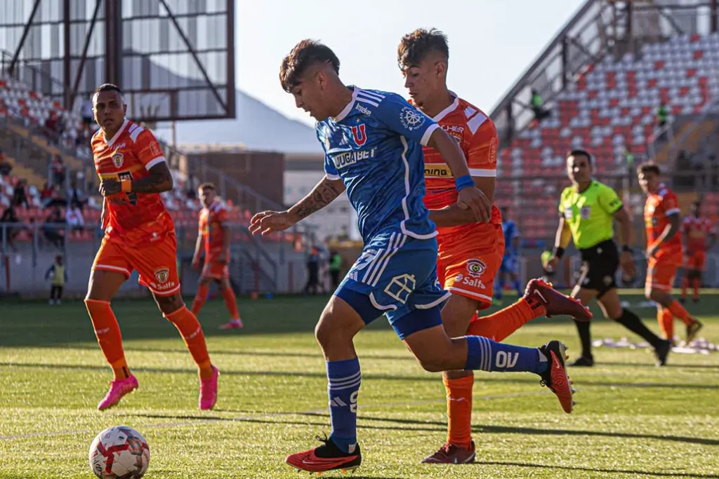 Marcelo Morales marcó un gol y dio una asistencia ante Cobreloa. Foto: Alfonso Fernandez/Photosport