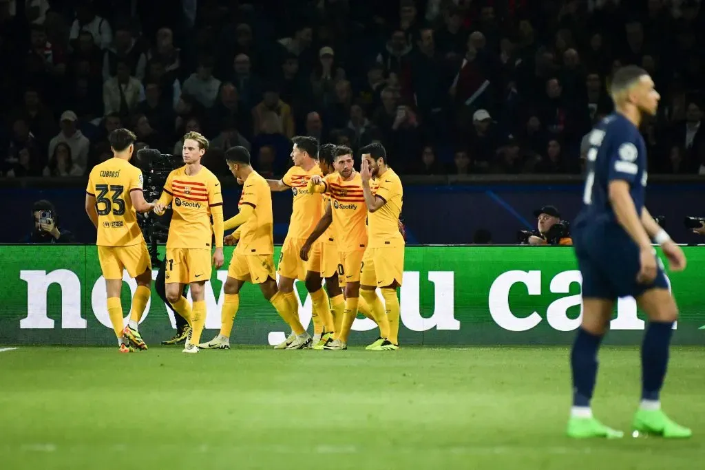 Barcelona pone un pie en semifinales de la Champions: triunfo contra PSG en París.