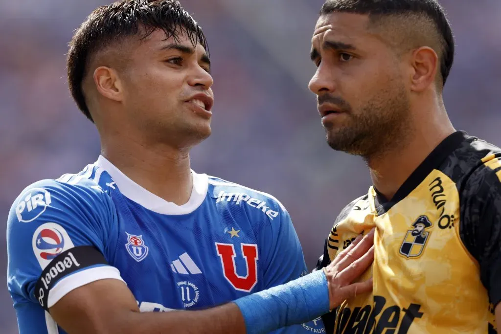 La U ya muestra a Piri en su camiseta.