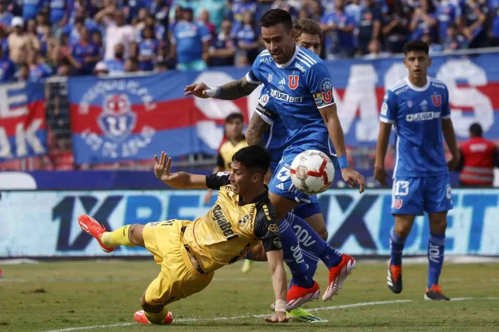 Los azules se complicaron los últimos minutos ante Coquimbo Unido. Foto: Andres Pina/Photosport