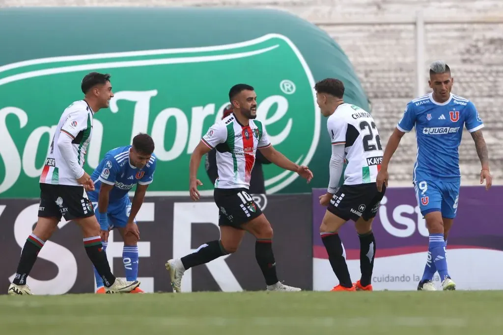 La U sufrió dos veces el empate de Palestino: 2-2 final en La Cisterna y Lobo del Aire pide no quejarse de llenos.