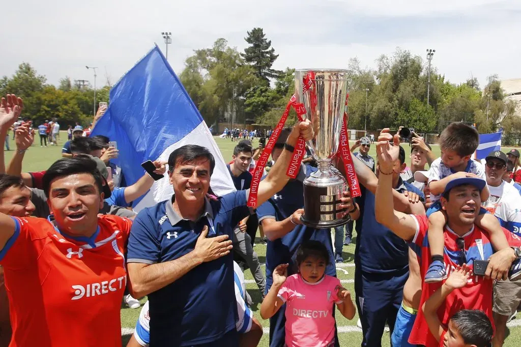 Gustavo Quinteros ganó varios de sus títulos en el fútbol chileno. | Foto: Photosport.