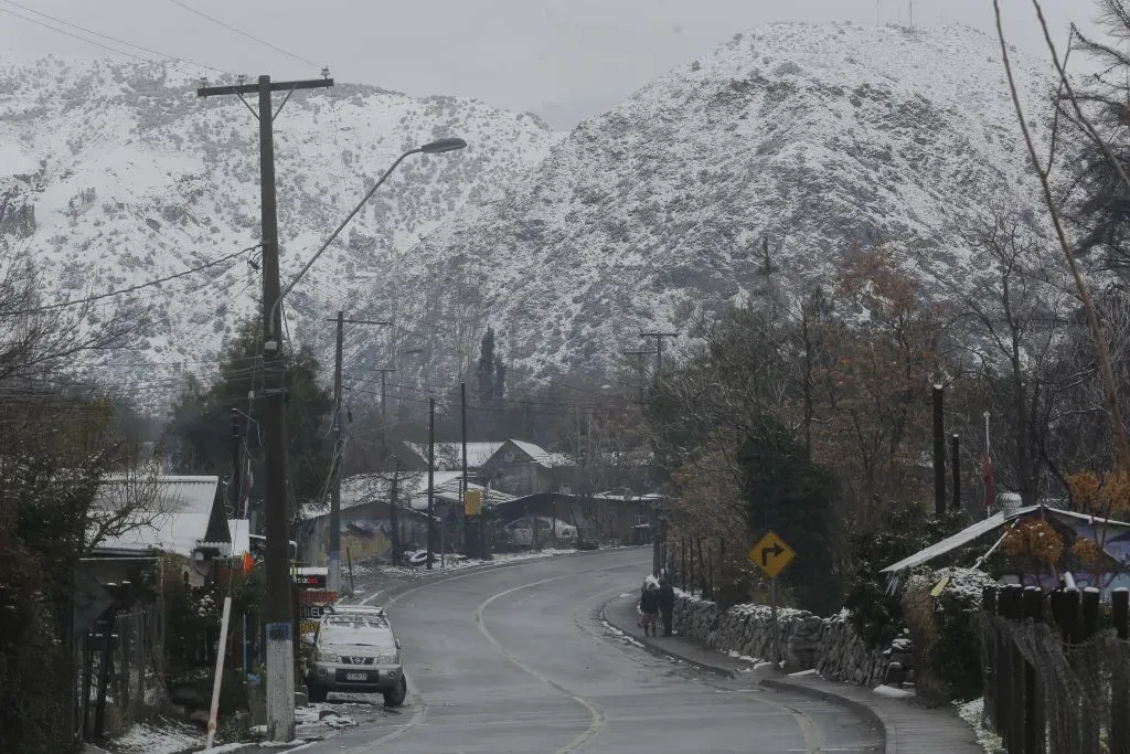 El Cajón del Maipo volverá a tener nevazones en los próximos días. (Foto: Francisca Carlini Castro – Aton Chile)