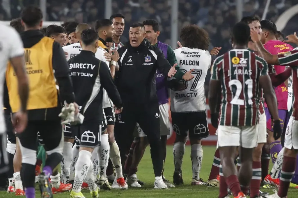 Almirón recibió críticas de un histórico de Colo Colo