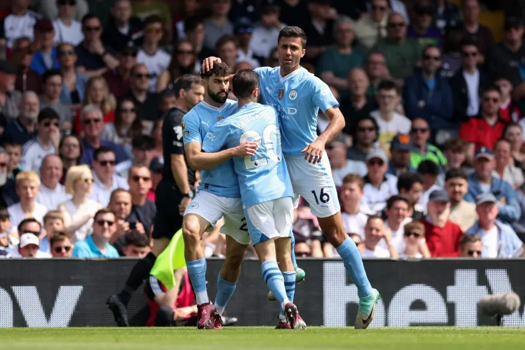 Gvardiol marcó un doblete y le dio un triunfo que puede valer oro para el Manchester City en la Premier League. Foto: Getty Images.