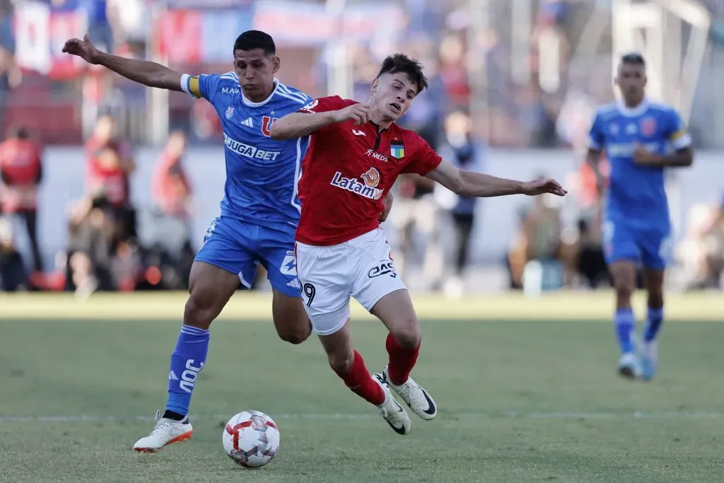 Israel Poblete tendrá doble función en la U. Foto: Pepe Alvujar/Photosport