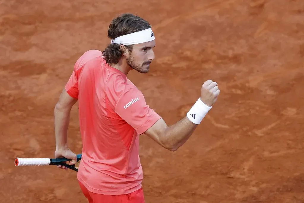 Stefanos Tsitsipas no pudo ante Jarry. Foto: Matteo Ciambelli/Photosport