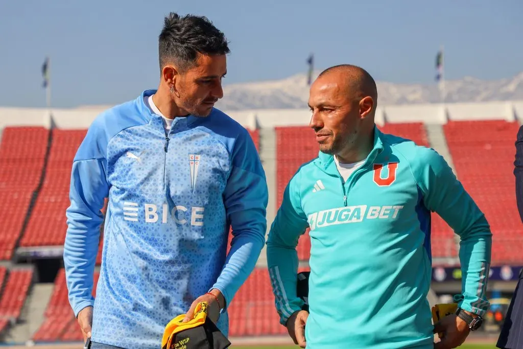 Carepato Díaz y Zampedri en la rueda de prensa previa al Clásico Universitario.