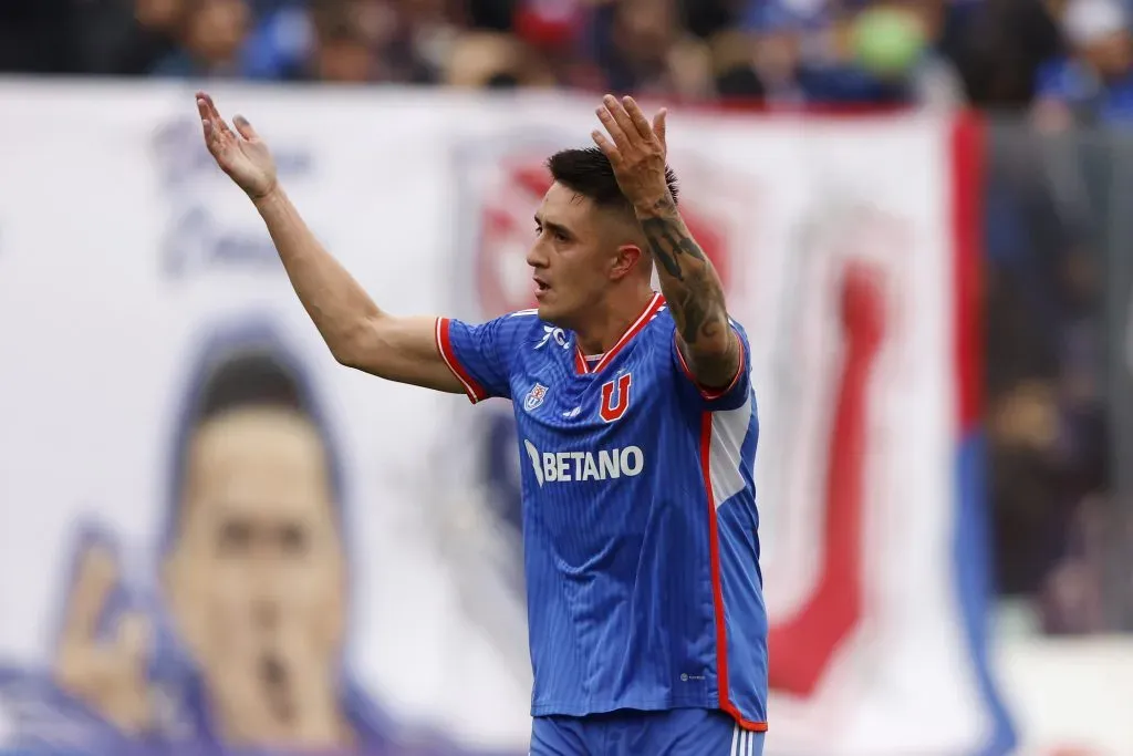 Ignacio Tapia anotó un gol ante Colo Colo en 2023. Lo celebró así. (Felipe Zanca/Photosport).