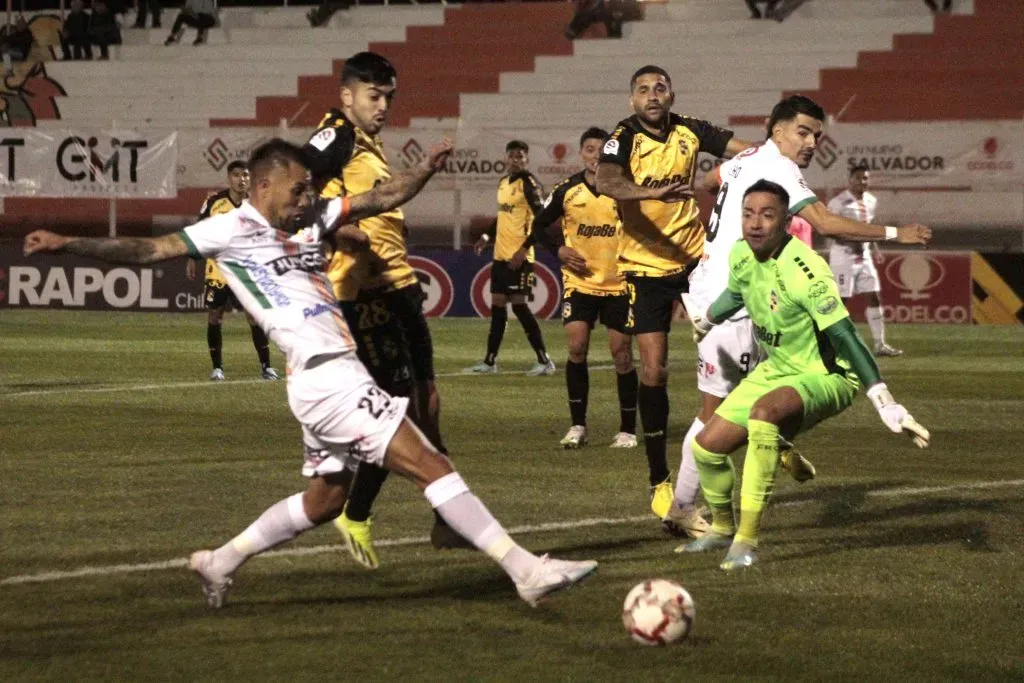 Coquimbo Unido está en el segundo lugar del Campeonato Nacional. Foto: Oscar Tello/Photosport