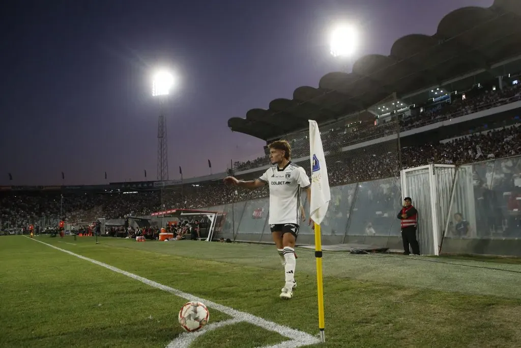 Leonardo Gil, quien llegó a Colo Colo en 2021, termina contrato en diciembre | Photosport
