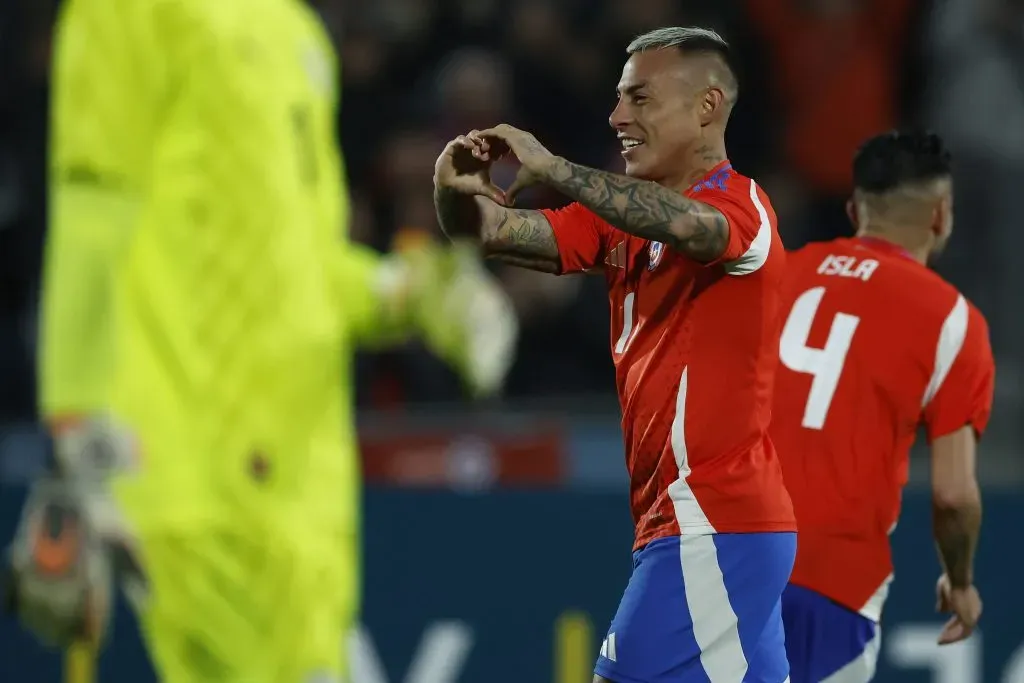 Eduardo Vargas marcó un golazo ante Paraguay | Photosport