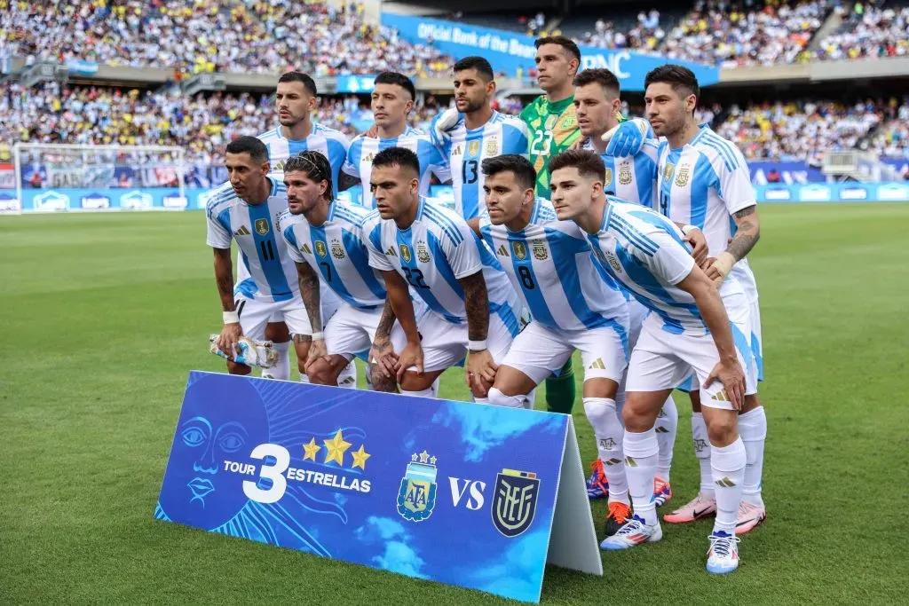 Foto: Imago | El equipo de Argentina ante Ecuador.