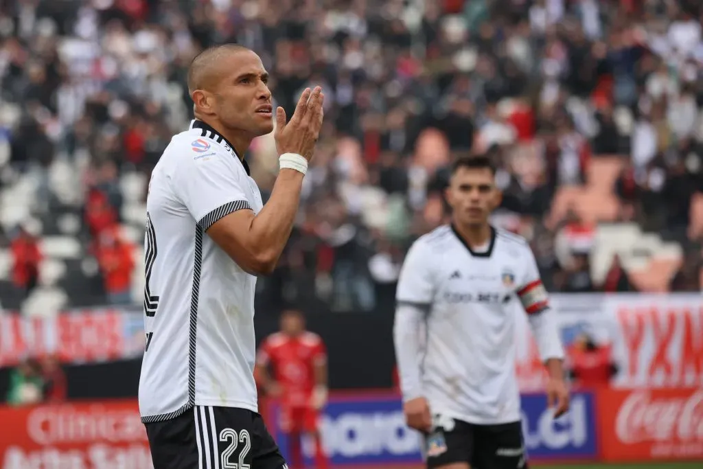 Hasta Leandro Benegas se reencontró con los goles en el triunfo de Colo Colo ante Colegio Quillón en Copa Chile. Foto: Photosport.