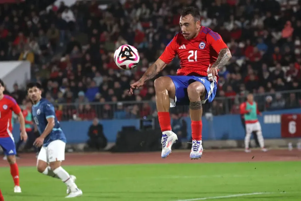 Matías Catalán es uno de los 26 jugadores que Ricardo Gareca llevó para la Copa América. ¿Será Colo Colo su camiseta para el segundo semestre? | Foto: Photosport.