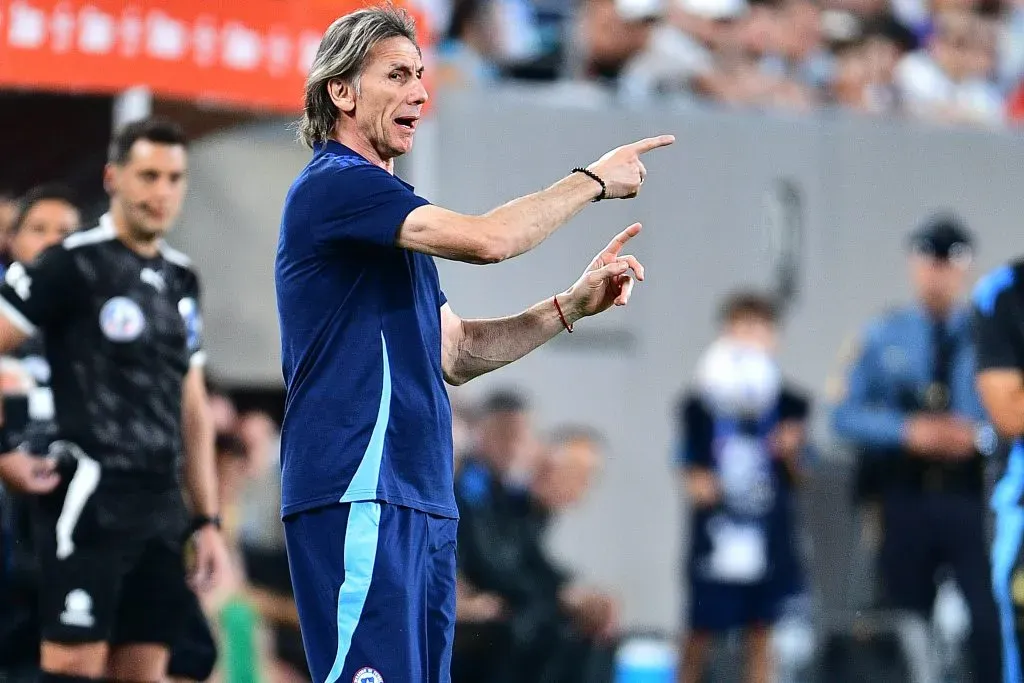 Ricardo Gareca planea hacer cambios. Foto: Photosport