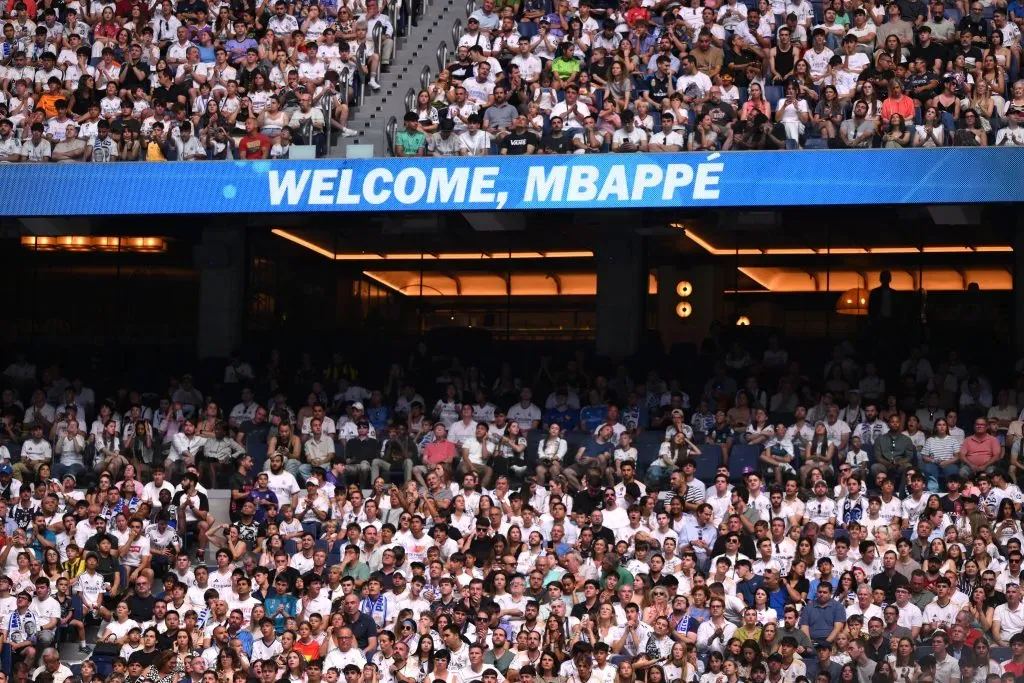 Impresionante: el Santiago Bernabéu repleto en la presentación de Mbappé con Real Madrid.