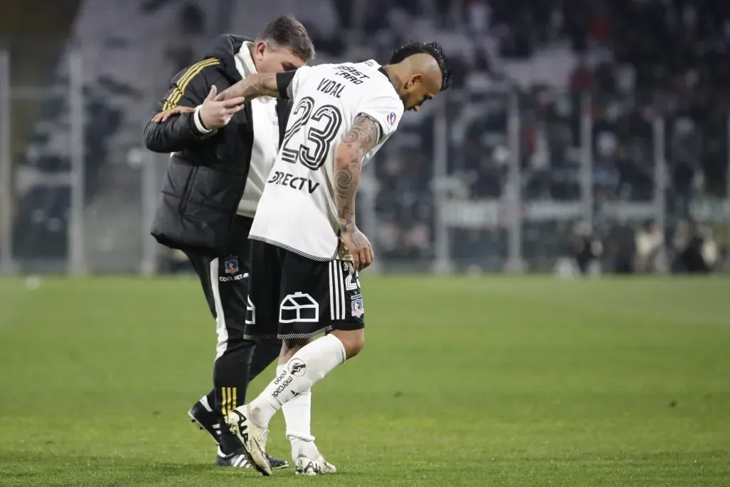 Vidal salió lesionado en Colo Colo contra Unión Española. Barti sostiene que ya no es el mismo.