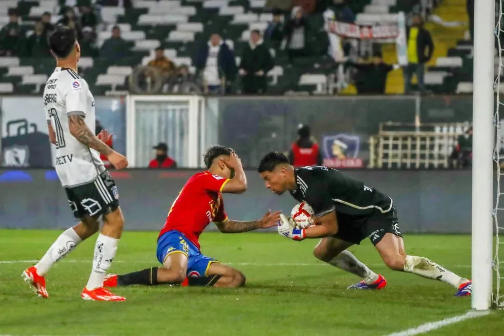 Brayan Cortés tuvo una terrible polémica ante Unión Española. Foto: Jonnathan Oyarzun/Photosport