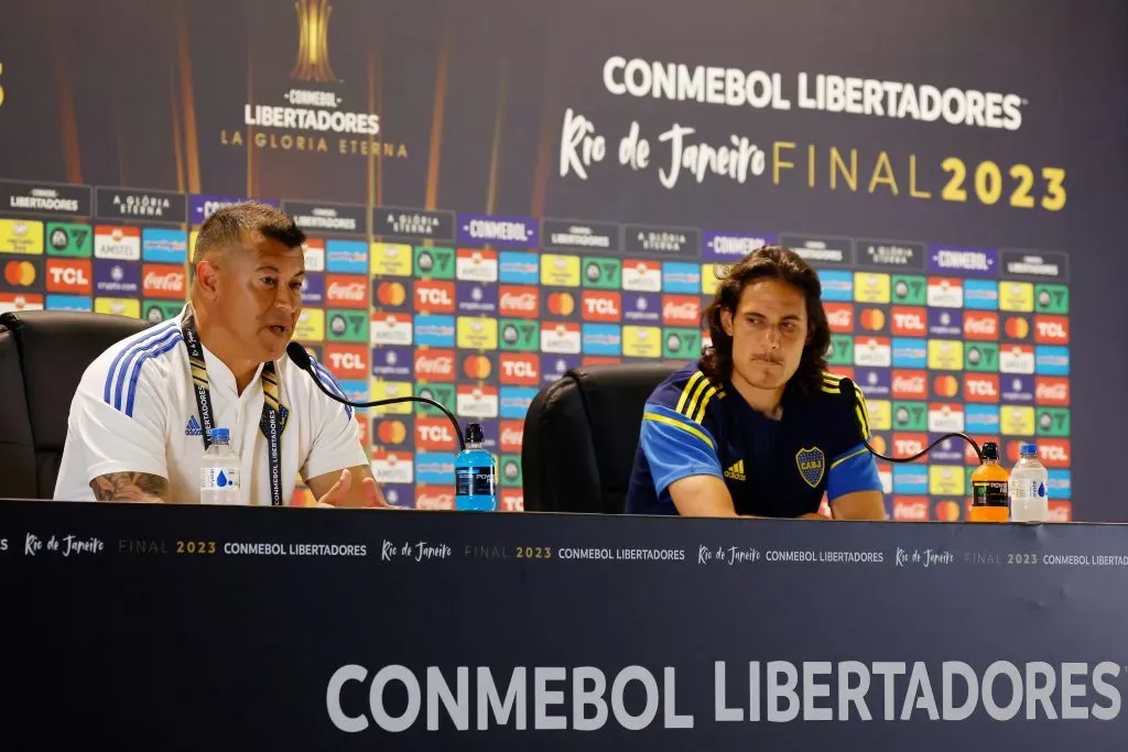 Almirón y Cavani antes de la final de la Copa Libertadores 2023. (Wagner Meier/Getty Images).