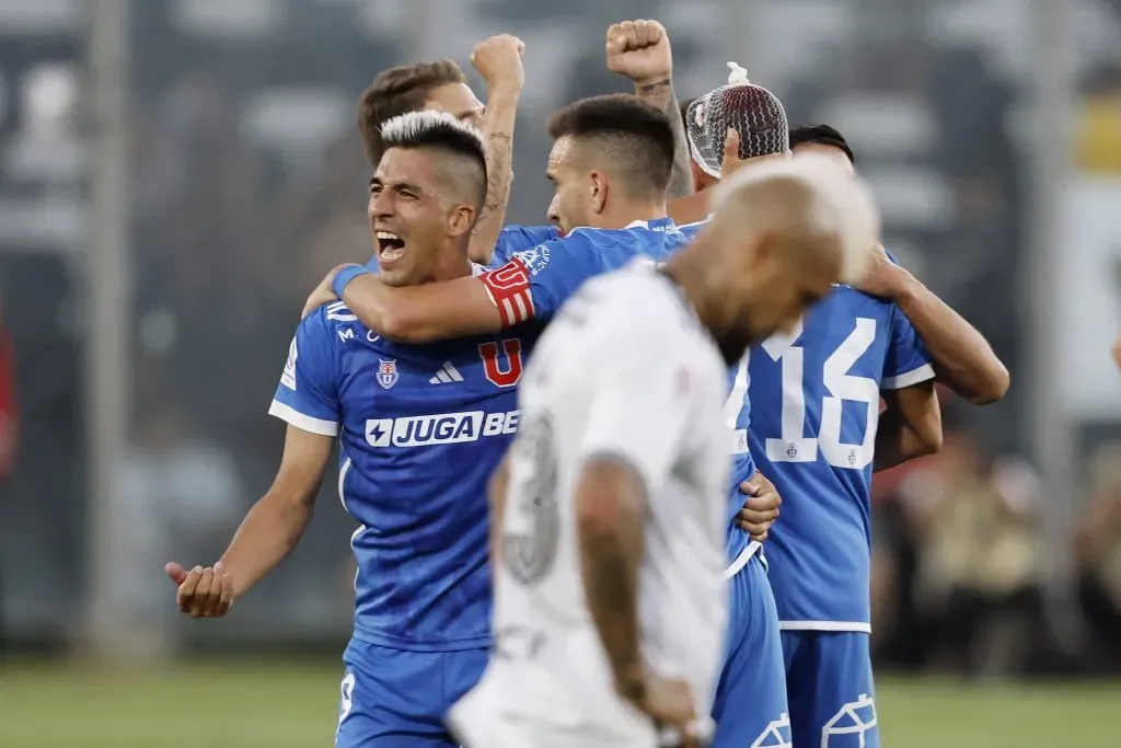 U de Chile y Colo Colo tendrán revancha en el Superclásico. Foto: Pepe Alvujar/Photosport